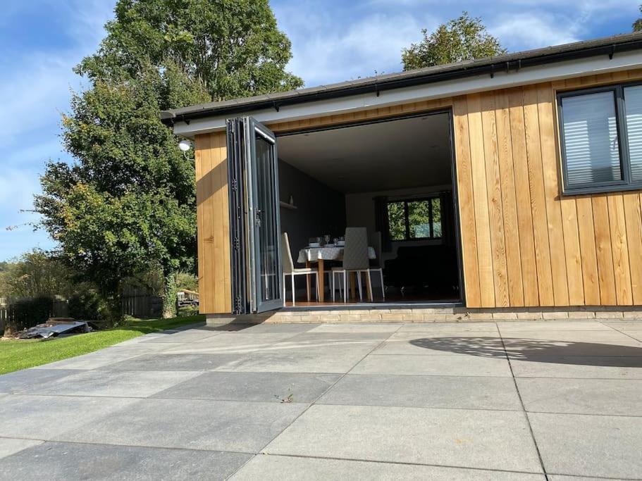 Cedar Garden Cottage East Chinnock エクステリア 写真